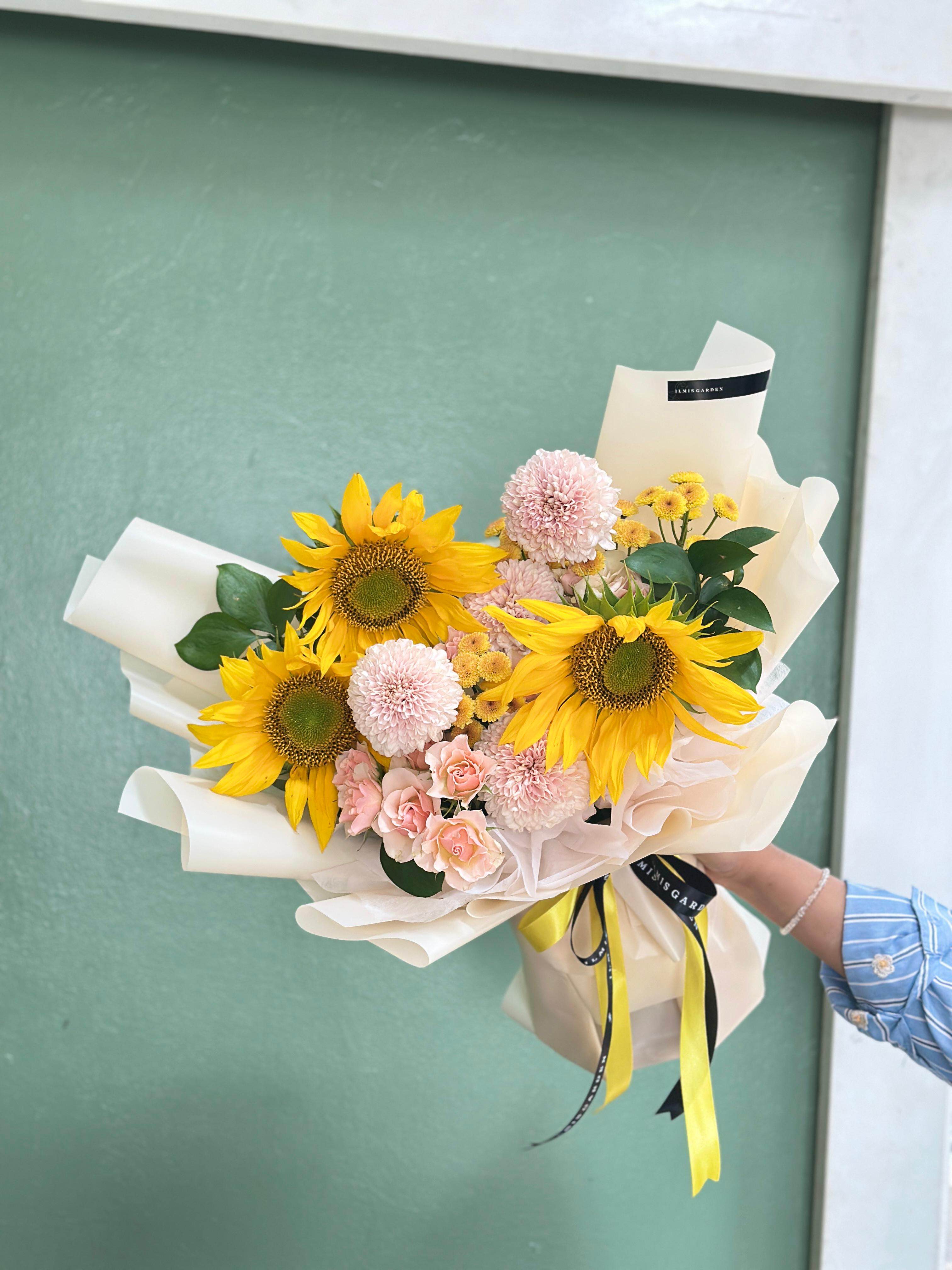 Summer Breeze Bouquet